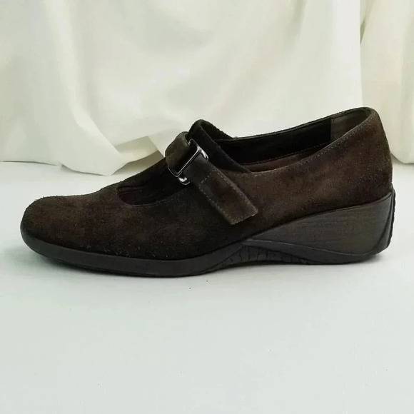 Aquatalia Size 7 Chocolate Brown Suede Leather Wedge Slip On Hook & Loop Loafers - Picture 2 of 12